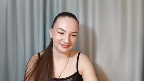 Snapshot of belle_fiesta chatting on February 20, 9:15 pm belle_fiesta online show from February 20, 9:15 pm