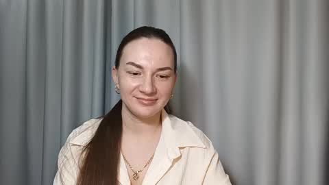 Snapshot of belle_fiesta chatting on February 21, 9:05 pm belle_fiesta online show from February 21, 9:05 pm