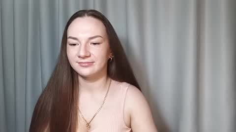 Snapshot of belle_fiesta chatting on March 7, 9:45 pm belle_fiesta online show from March 7, 9:45 pm