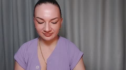 Snapshot of belle_fiesta chatting on March 12, 8:59 pm belle_fiesta online show from March 12, 8:59 pm