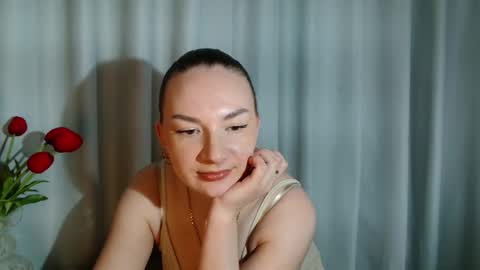 Snapshot of belle_fiesta chatting on March 20, 9:30 pm belle_fiesta online show from March 20, 9:30 pm