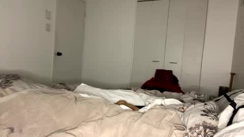 Belle xx online show from December 21, 8:43 am