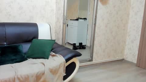 Vivi online show from January 18, 5:11 am