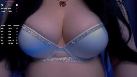 Hello I am kind friendly and cute girl online show from September 27, 11:54 pm