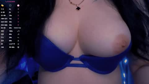 Hello I am kind friendly and cute girl online show from February 1, 10:52 pm