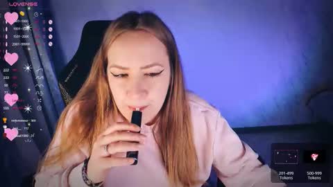 Your Annabelle Wolf  online show from September 26, 7:18 pm