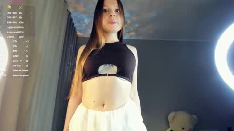 Bella online show from November 29, 6:11 pm