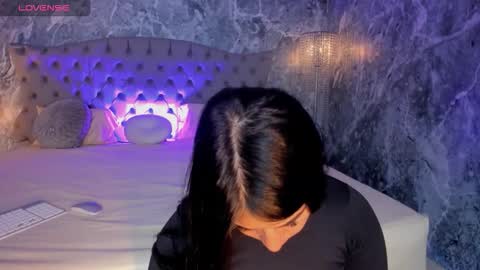 Snapshot of bellinda_21 chatting on September 28, 6:57 pm Belinda online show from September 28, 6:57 pm