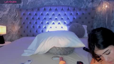 Snapshot of bellinda_21 chatting on October 2, 7:10 pm Belinda online show from October 2, 7:10 pm