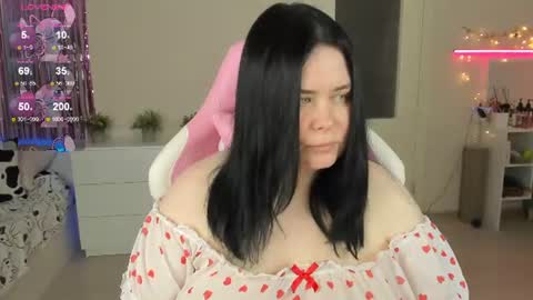 Snapshot of bellybooxo chatting on June 11, 12:58 pm LinaBoo online show from June 11, 12:58 pm