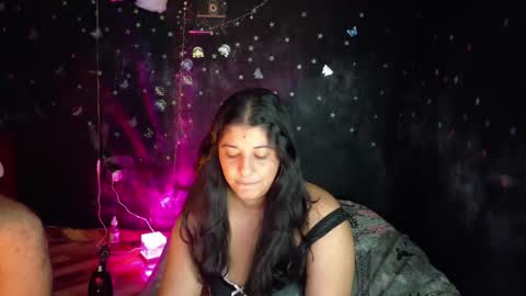 Your New Girlfriend online show from June 1, 4:52 pm