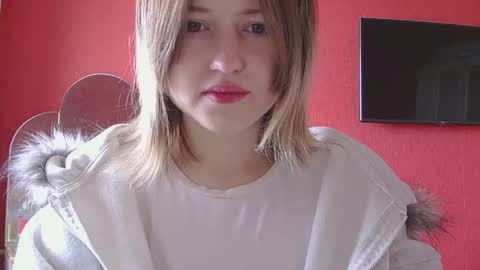 belovedmary online show from May 12, 7:49 am