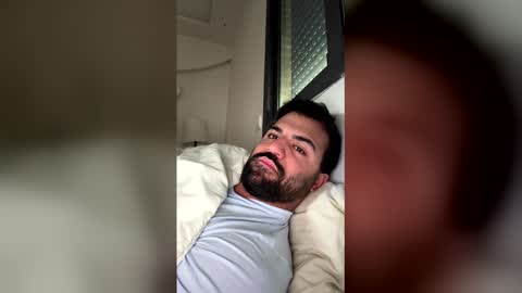 Snapshot of belrevee chatting on March 17, 10:18 am Baba muscle gay uncut bigass anal man men straight Bi online show from March 17, 10:18 am