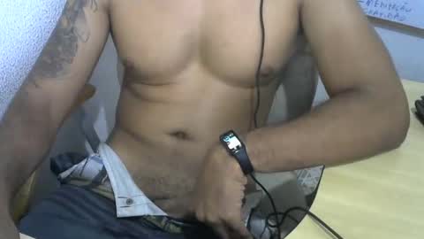 Snapshot of bembembb chatting on March 8, 11:39 pm BemBemBB online show from March 8, 11:39 pm