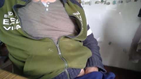 Snapshot of bemichel chatting on November 2, 2:52 pm jaimetout online show from November 2, 2:52 pm