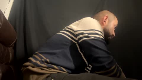 Snapshot of bemysecrett chatting on December 7, 8:44 am bemysecrett online show from December 7, 8:44 am