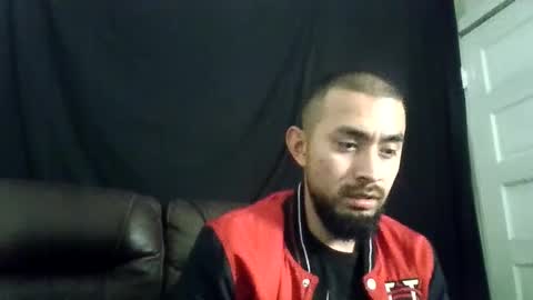 Snapshot of bemysecrett chatting on December 13, 9:02 am bemysecrett online show from December 13, 9:02 am