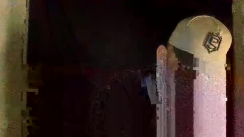 Snapshot of bemysecrett chatting on December 16, 9:57 am bemysecrett online show from December 16, 9:57 am