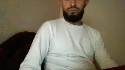 Snapshot of bemysecrett chatting on October 13, 9:31 am bemysecrett online show from October 13, 9:31 am