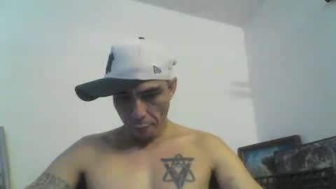 Snapshot of ben_ftw chatting on July 23, 4:32 am B Stokes online show from July 23, 4:32 am