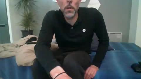 benbare13 online show from January 15, 10:02 pm