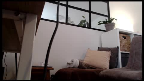 Snapshot of bencobra chatting on December 9, 11:47 am bencobra online show from December 9, 11:47 am