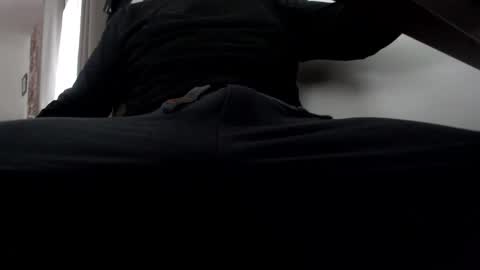 Snapshot of bencobra chatting on February 11, 8:26 am bencobra online show from February 11, 8:26 am