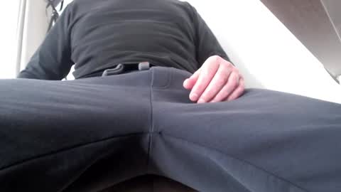 Snapshot of bencobra chatting on February 17, 9:03 am bencobra online show from February 17, 9:03 am