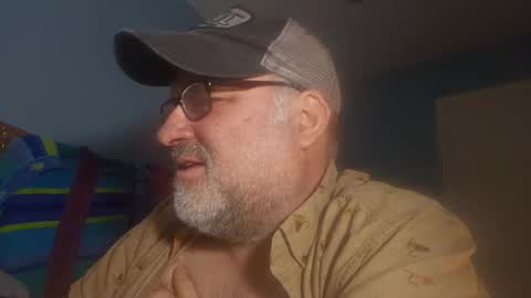 Snapshot of bendavewill chatting on December 16, 5:06 am Bendavewill online show from December 16, 5:06 am