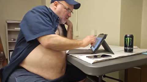 Snapshot of bendavewill chatting on November 25, 7:25 pm Bendavewill online show from November 25, 7:25 pm