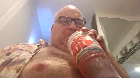 Snapshot of bendavewill chatting on June 8, 2:23 am Bendavewill online show from June 8, 2:23 am