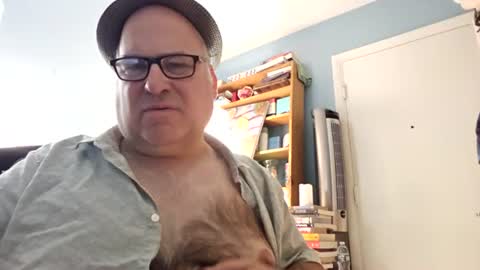Snapshot of bendavewill chatting on June 16, 7:00 am Bendavewill online show from June 16, 7:00 am