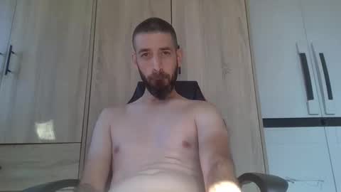 bendoor1 online show from November 16, 12:00 pm