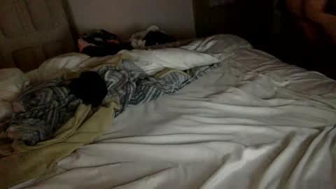 Snapshot of benedett22 chatting on February 16, 12:54 pm benedett22 online show from February 16, 12:54 pm