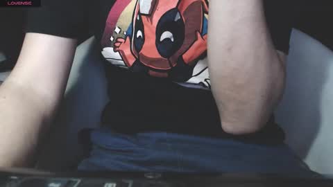 benijamin online show from November 9, 10:08 pm