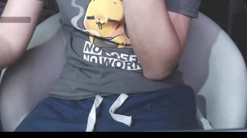 Snapshot of benijamin chatting on March 15, 10:27 pm benijamin online show from March 15, 10:27 pm