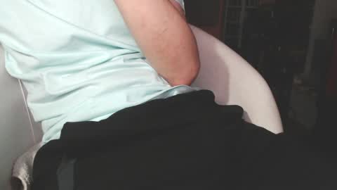 Snapshot of benijamin chatting on May 5, 9:12 pm benijamin online show from May 5, 9:12 pm