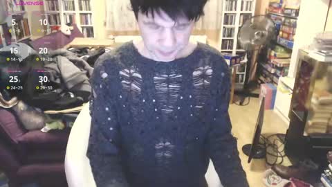 Snapshot of benijamin chatting on May 7, 8:42 am benijamin online show from May 7, 8:42 am