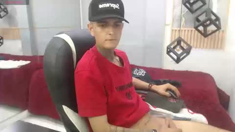 benjamin_anthony online show from March 13, 4:19 am