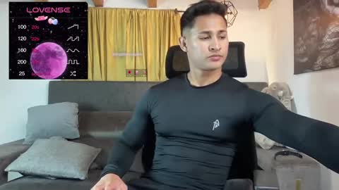 Snapshot of benjamincooperk1 chatting on February 26, 6:26 am benjamincooperk online show from February 26, 6:26 am