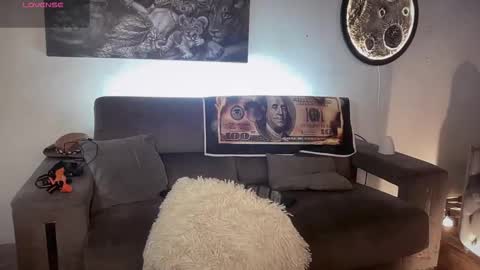 benjamincooperk online show from March 9, 9:35 am