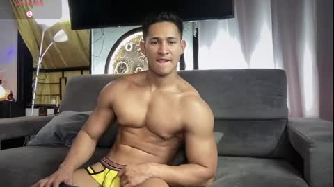 Snapshot of benjamincooperk1 chatting on June 5, 6:52 am benjamincooperk online show from June 5, 6:52 am