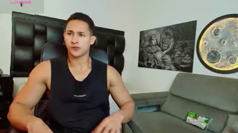 Snapshot of benjamincooperk1 chatting on June 13, 7:50 am benjamincooperk online show from June 13, 7:50 am