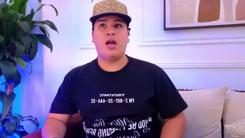 bennett_alejoo online show from May 12, 7:11 pm