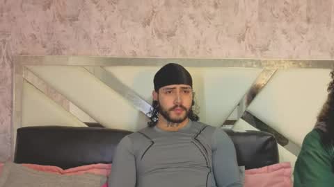 Benny and Mark online show from May 3, 3:23 am