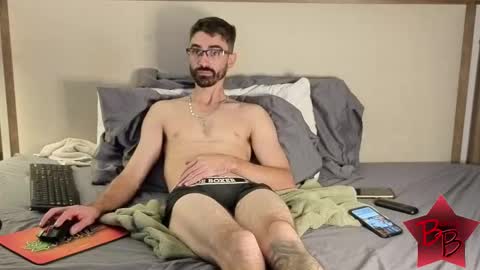 Snapshot of benny_boy95 chatting on September 24, 3:10 am benny_boy95 online show from September 24, 3:10 am