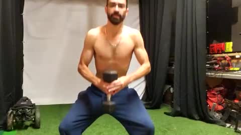 Snapshot of benny_boy95 chatting on October 9, 2:26 pm benny_boy95 online show from October 9, 2:26 pm