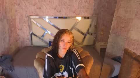 benny_wilson online show from November 29, 8:23 pm