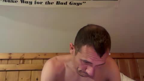 Snapshot of bennymn chatting on July 12, 2:35 am benny and innocentvixon online show from July 12, 2:35 am