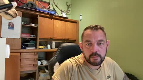 benochau online show from June 24, 4:11 am